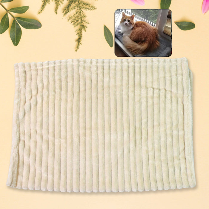 Pet Soft Cat Dog Blanket / Towel Soft Warm (70×50 Cm / 1 Pc / Mix Color & Design) by Your Brand