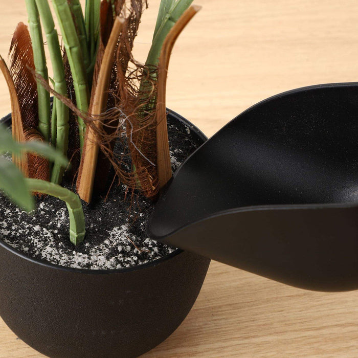 Heavy Duty Plastic Garden Hand Trowel (1 Pc) by Your Brand