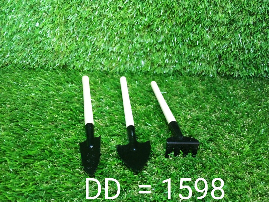 Kid's Garden Tools Set of 3 Pieces (Trowel, Shovel, Rake) by Your Brand