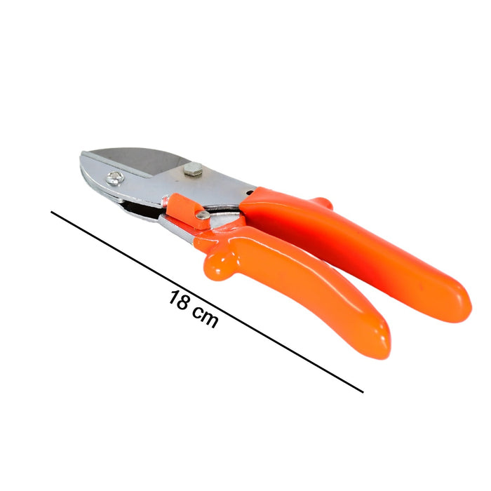 PROFESSIONAL GARDEN SCISSOR WITH SHARP BLADE COMFORTABLE HANDLE (18CM) by Your Brand