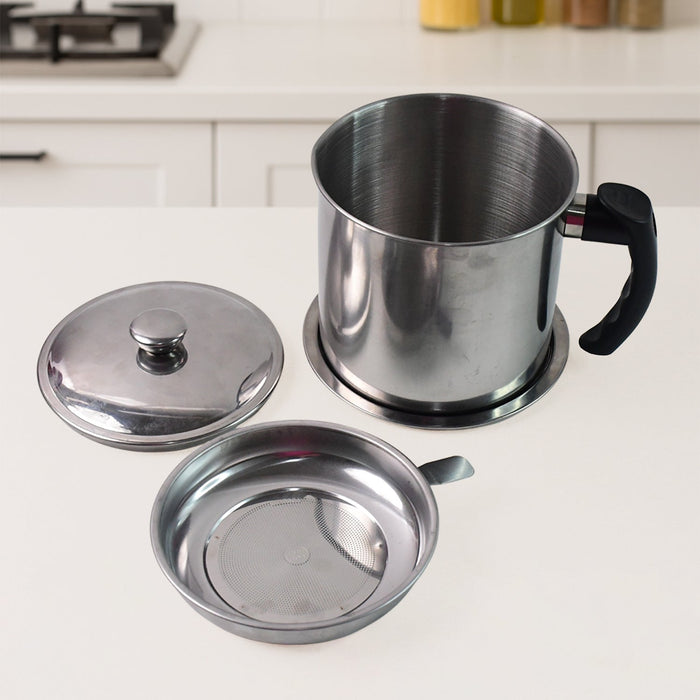 Stainless Steel Oil Strainer Pot with Lid and Filter Mesh (1 Set)