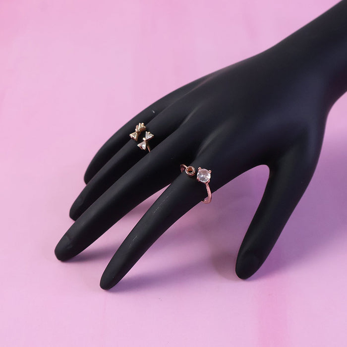Elegant Black Hand-Shaped Jewelry Display Stand (1 Pc) by Your Brand