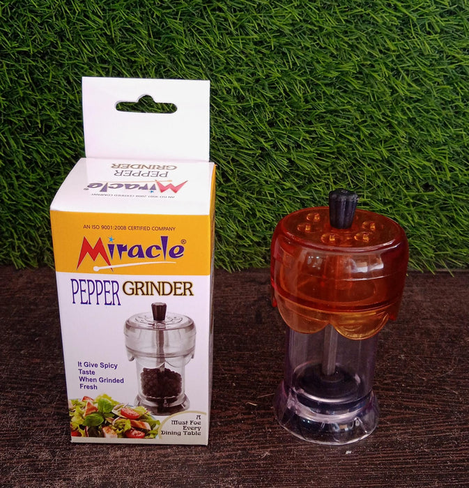 Transparent Plastic Salt and Pepper Grinder Manual Pepper Grinding Tool Crusher 1 Pc